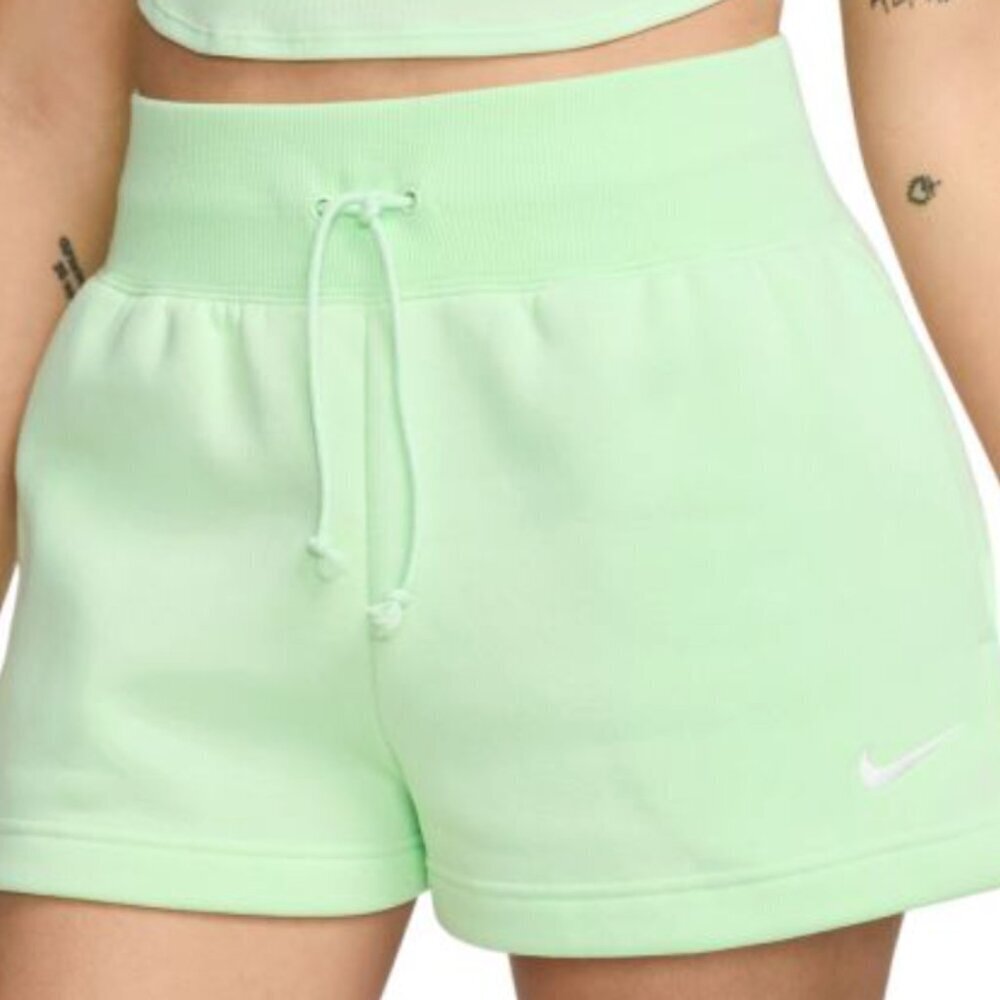 Nike Phoenix Fleece High-Waisted Loose Shorts